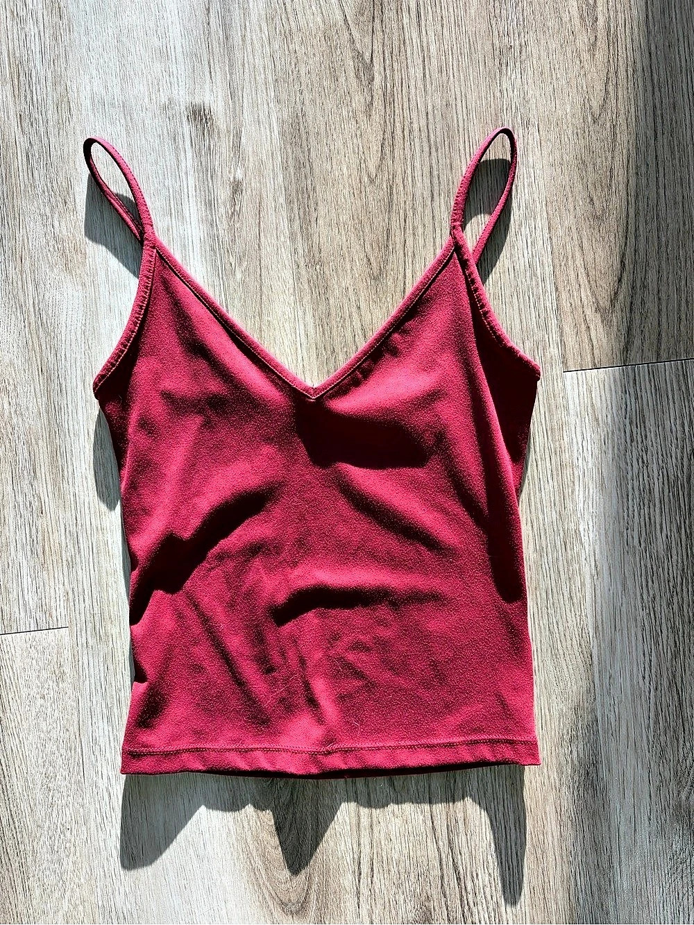 Garage V-Neck Cami Top Red XS